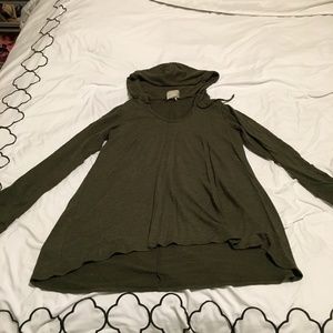 green shirt with hood
